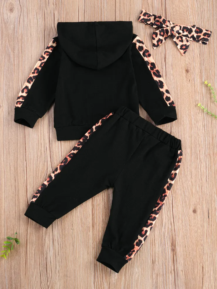 Baby 'Mama's Mini' Hooded Leopard Lined Sweatshirt and Pants Set